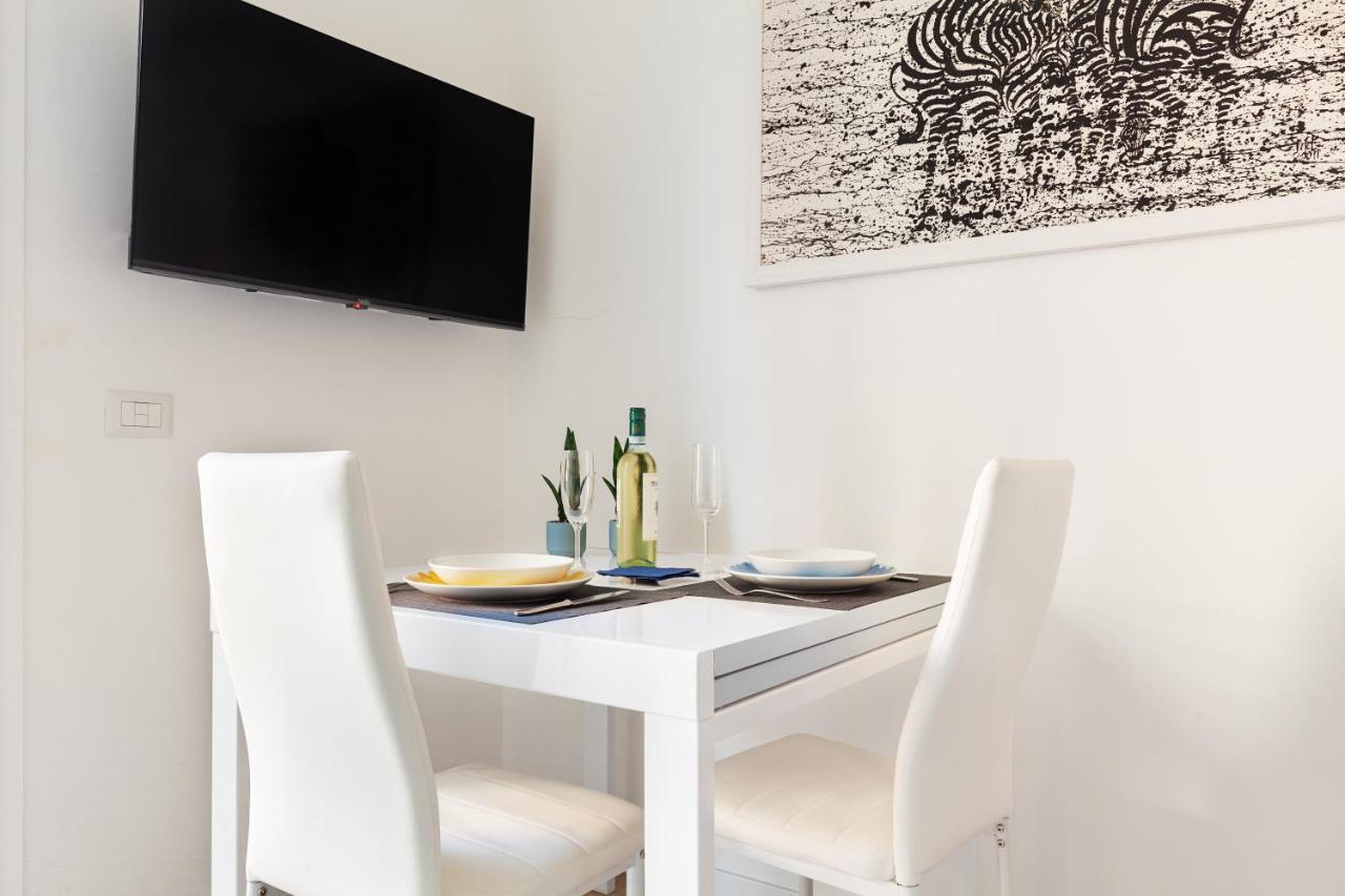 شقة Elegant Flat In Milan, Wi-Fi E Netflix! المظهر الخارجي الصورة